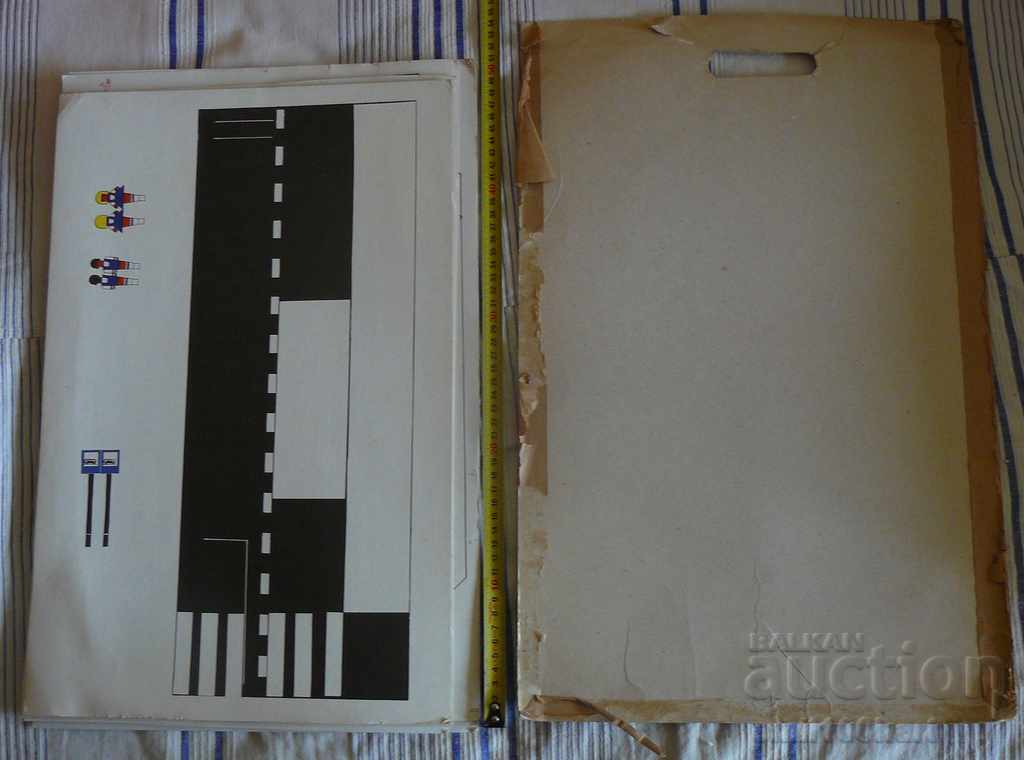 Cutting and assembly kit Cross the traffic police properly - 7 Cutting and assembly kit Cross the traffic police properly - 7