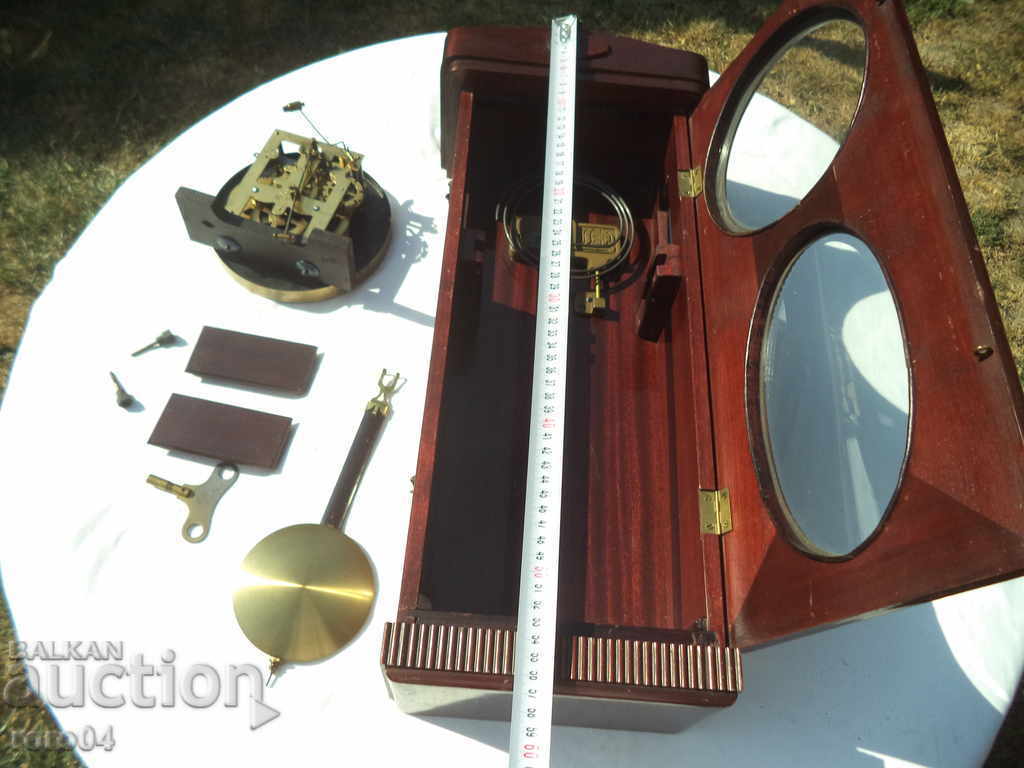 JUNGHANS - EXCELLENT CONDITION - WORKING - 5 JUNGHANS - EXCELLENT CONDITION - WORKING - 5