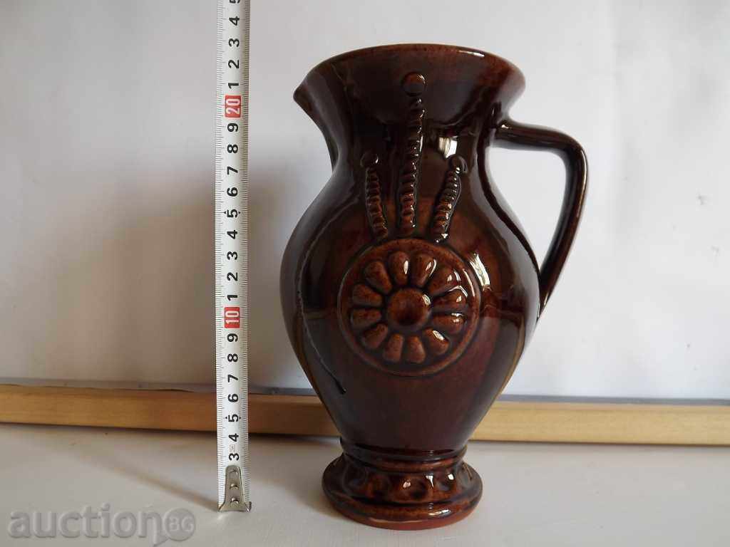 . LARGE SOTS CERAMIC WINE HEAT - 5 . LARGE SOTS CERAMIC WINE HEAT - 5