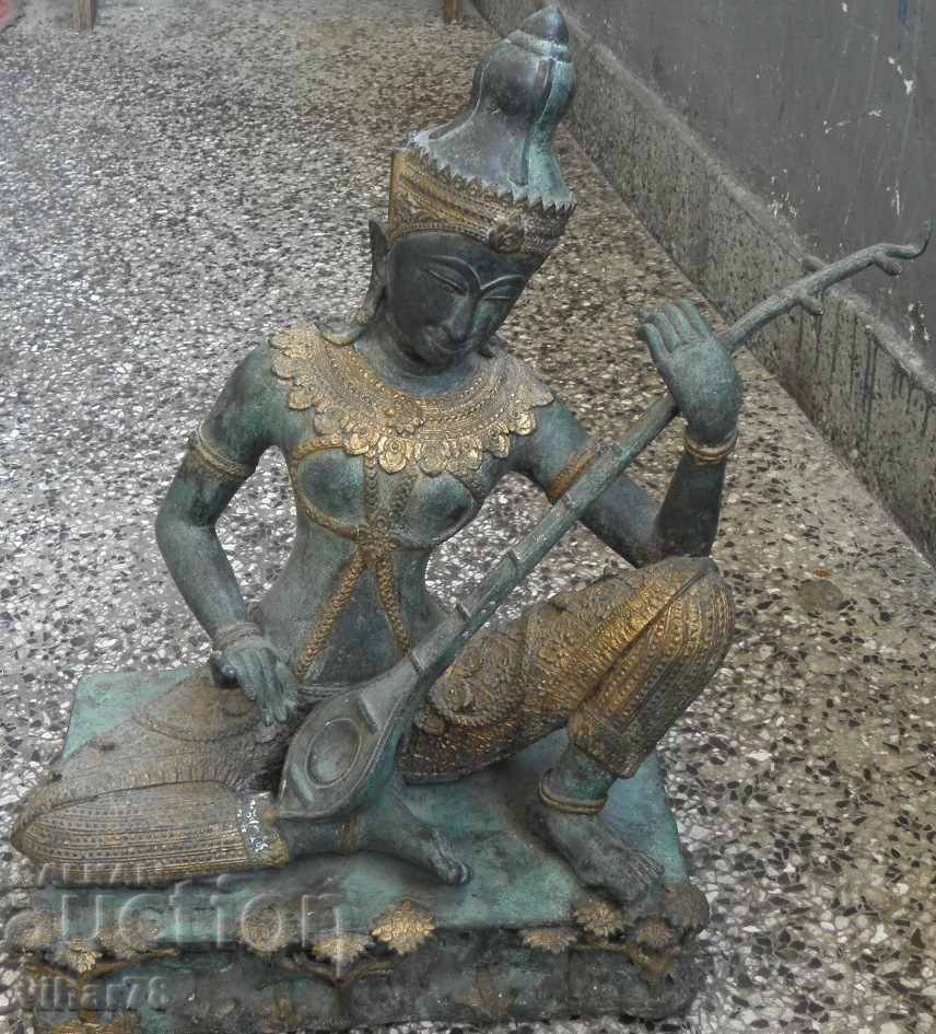 Παράδοση Φιγούρα της Χίντι θεότητας Saraswati-θεάς της σοφίας Παράδοση Φιγούρα της Χίντι θεότητας Saraswati-θεάς της σοφίας