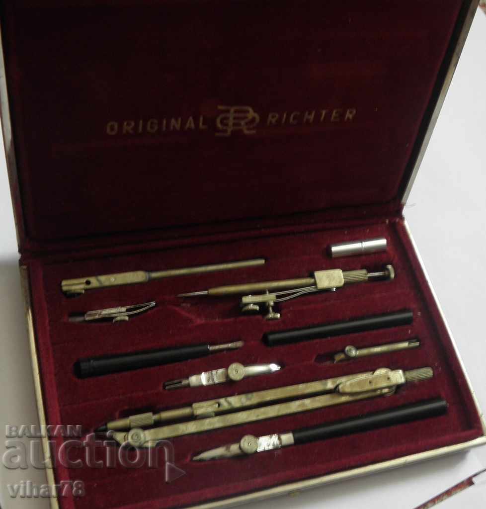 PORTUGAL BOX with price 39.99 BGN | € 20.45