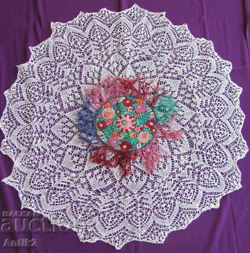 Antique tablecloth hand embroidery 2 pieces - 7 Antique tablecloth hand embroidery 2 pieces - 7