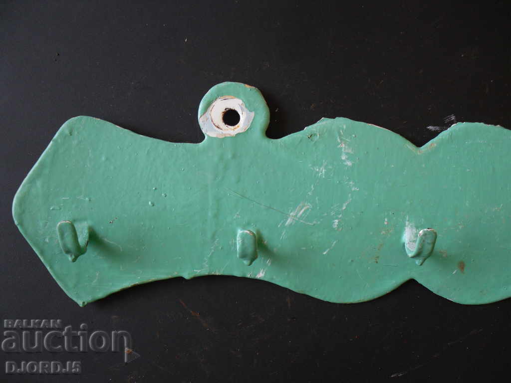 Old SOC hanger with price 4.00 BGN | € 2.05 Old SOC hanger with price 4.00 BGN | € 2.05