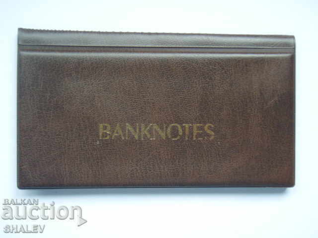 Auction Pocket album for banknotes up to 174 x 92 mm in size - 20 sheets. Auction Pocket album for banknotes up to 174 x 92 mm in size - 20 sheets.