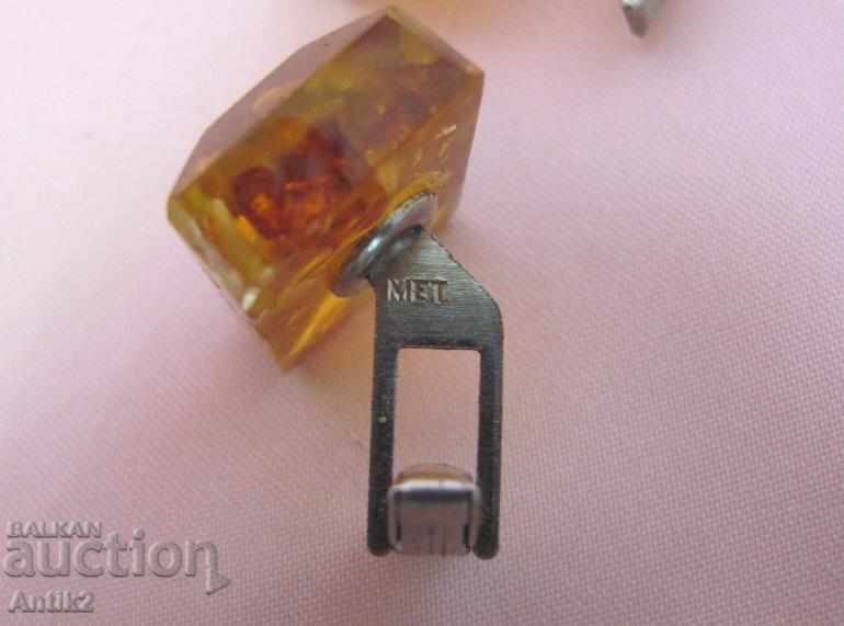 Delivery of Old 2 Sets Men's Buttons and Tie Needle