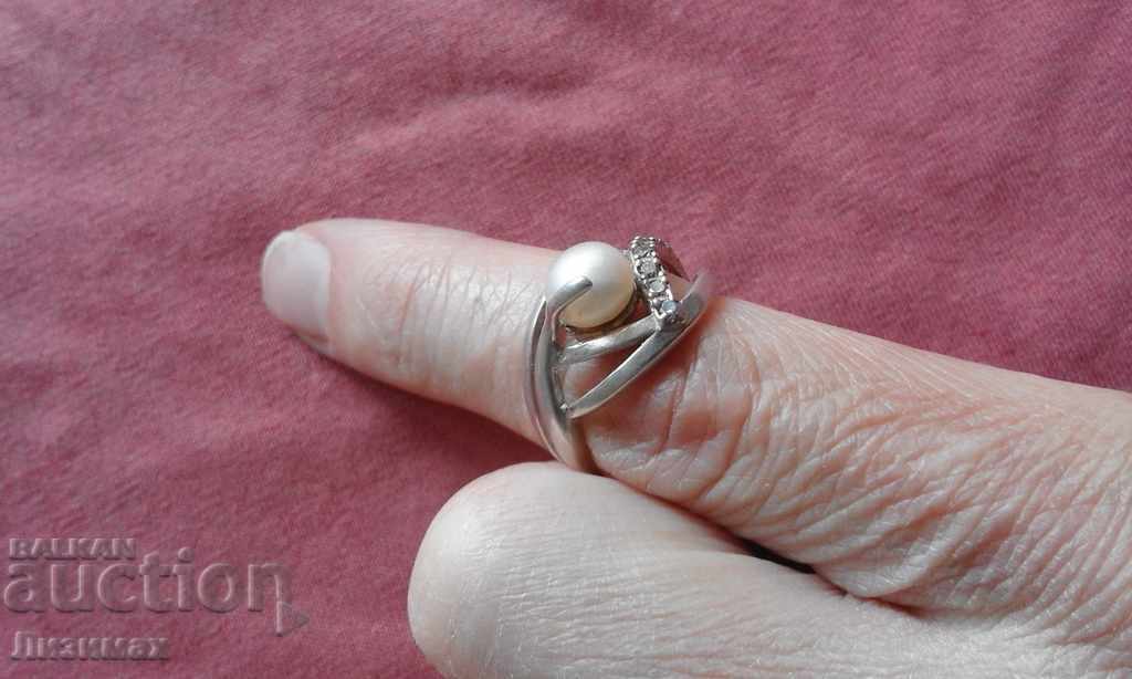 Delivery of silver lady's pearl ring - delicate, exquisite workmanship! K. Delivery of silver lady's pearl ring - delicate, exquisite workmanship! K.