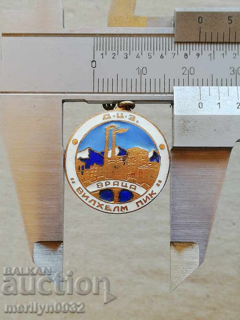 Delivery of Wilhelm Peak Badge Vratsa Medal Badge