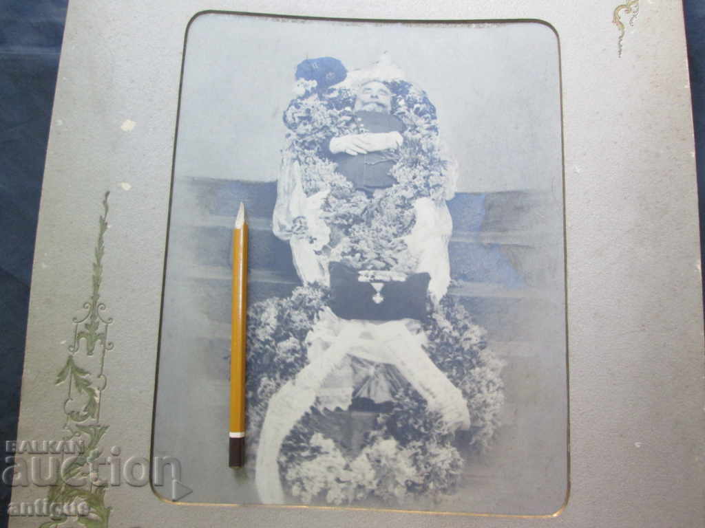 Funeral coffin general commander saw a prominent person Plovdiv with price 40.00 BGN | € 20.45 Funeral coffin general commander saw a prominent person Plovdiv with price 40.00 BGN | € 20.45