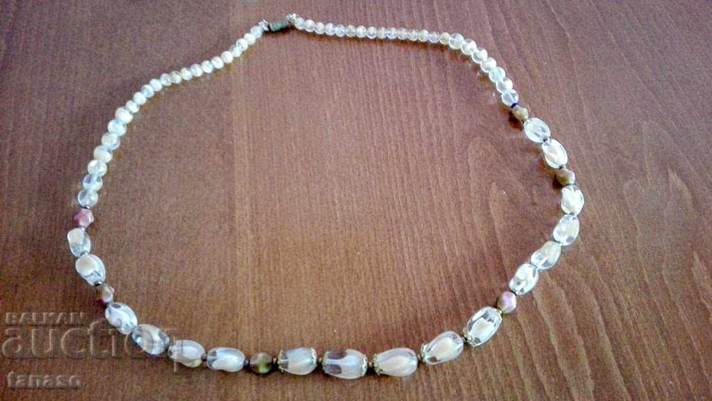 Стара огърлица Стара огърлица