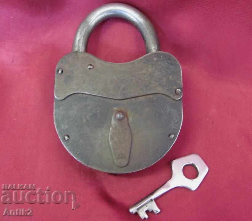 19th Century Massive Iron Door Lock, Porta with price 140.00 BGN | € 71.58