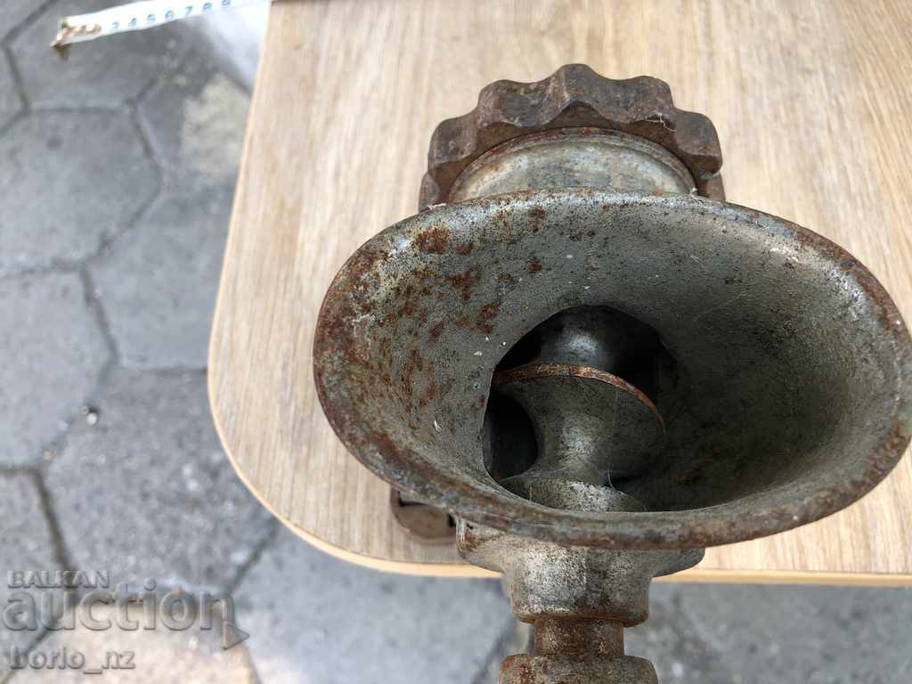 10034. OLD MOLDING MACHINE USSR - 5 10034. OLD MOLDING MACHINE USSR - 5