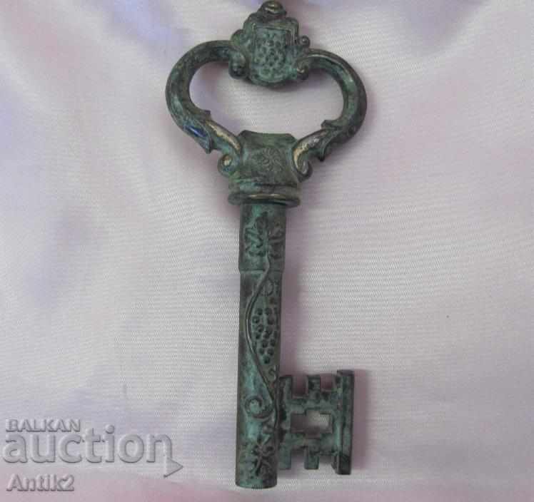 Old Metal Turnbuckle in the shape of a key - 5 Old Metal Turnbuckle in the shape of a key - 5