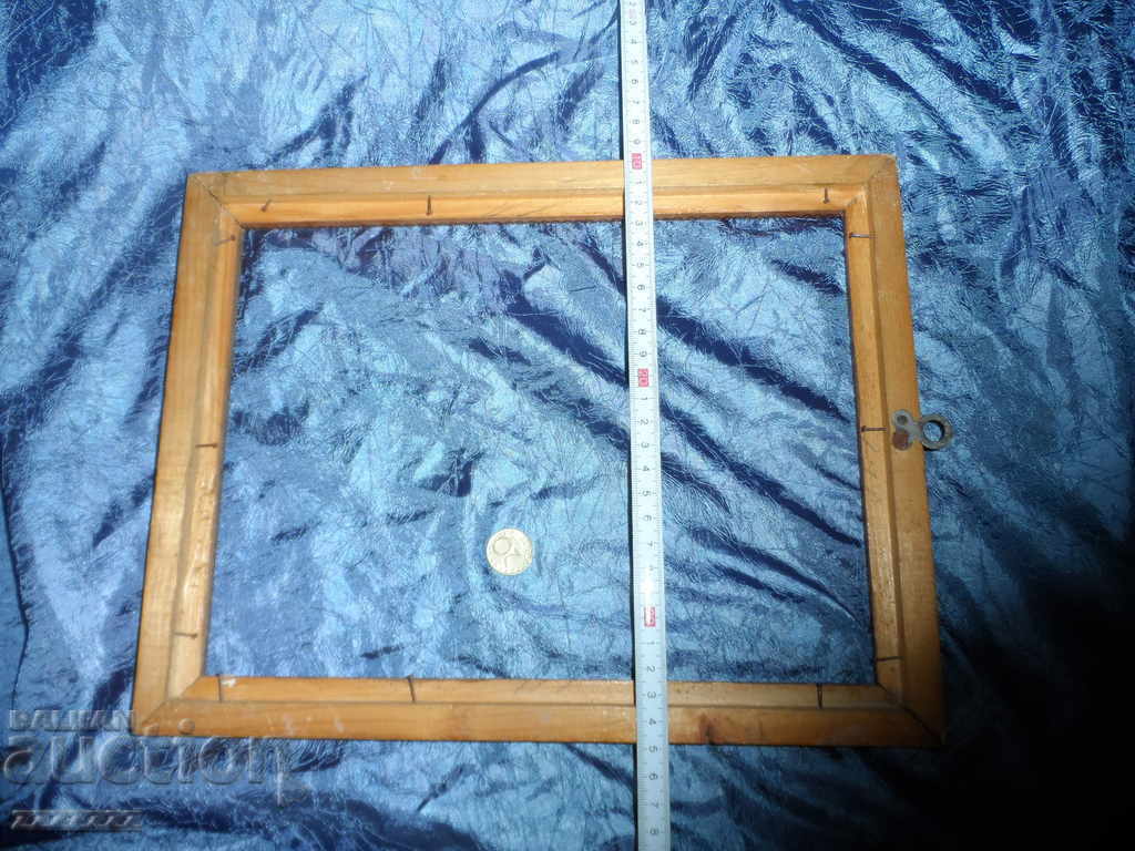 Auction  old wooden frame - 2