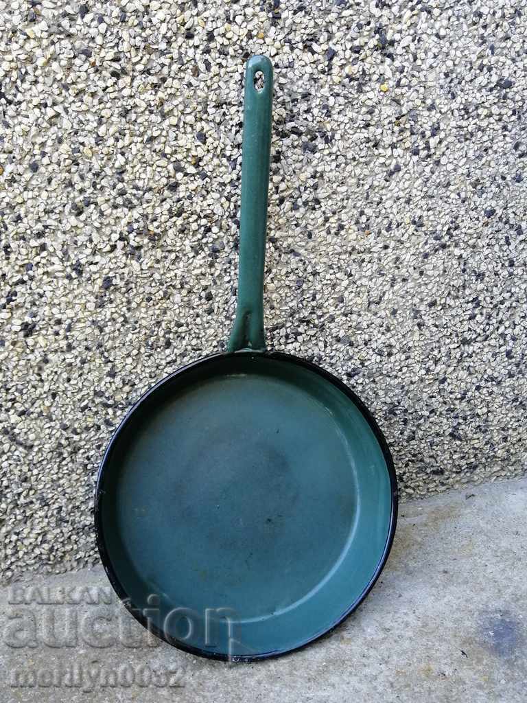 Enameled vessel, pan NRB early soc Kolarovgrad with price 46.00 BGN | € 23.52 Enameled vessel, pan NRB early soc Kolarovgrad with price 46.00 BGN | € 23.52