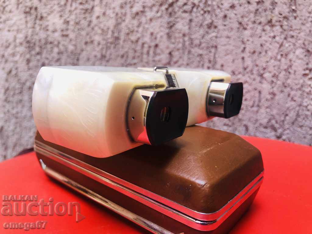 Binoculars - Galilean wide-angle, mother-of-pearl! with price € 199.00 | 389.21 BGN Binoculars - Galilean wide-angle, mother-of-pearl! with price € 199.00 | 389.21 BGN