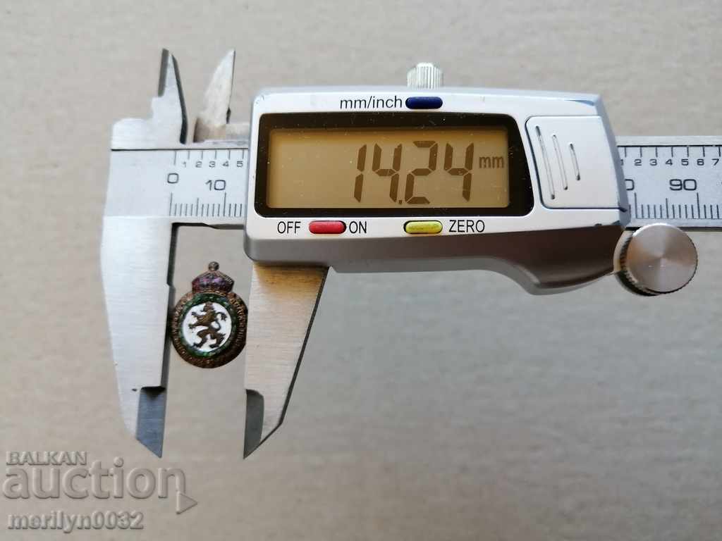 Delivery of Royal sign Bulgarian Automobile and Touring Badge Club