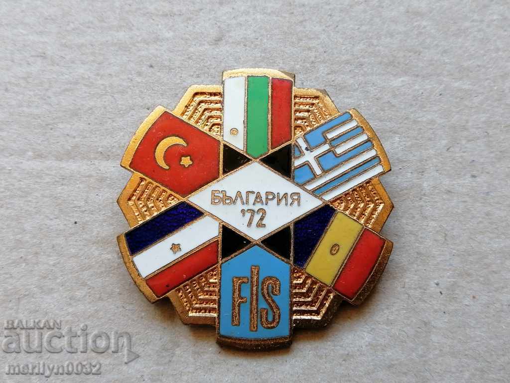 Auction  Badge Badge Medal Badge Badge