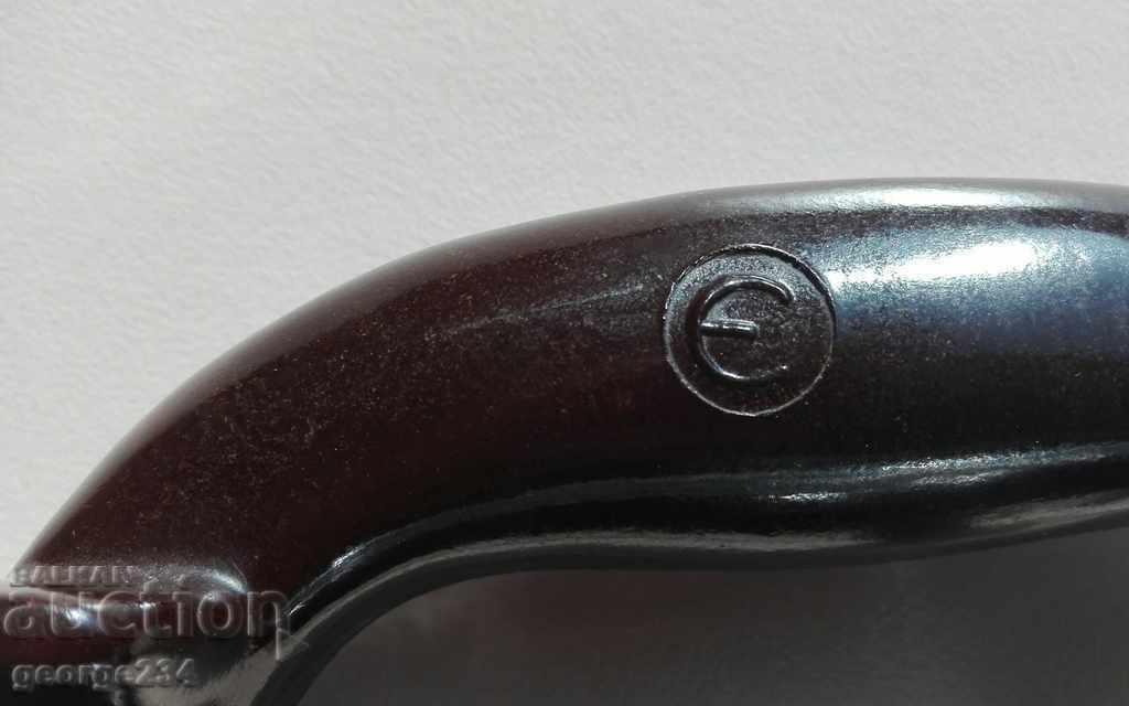 IRON NRB 1959 UNIQUE MARKING "E". - see terms and conditions - 6 IRON NRB 1959 UNIQUE MARKING "E". - see terms and conditions - 6