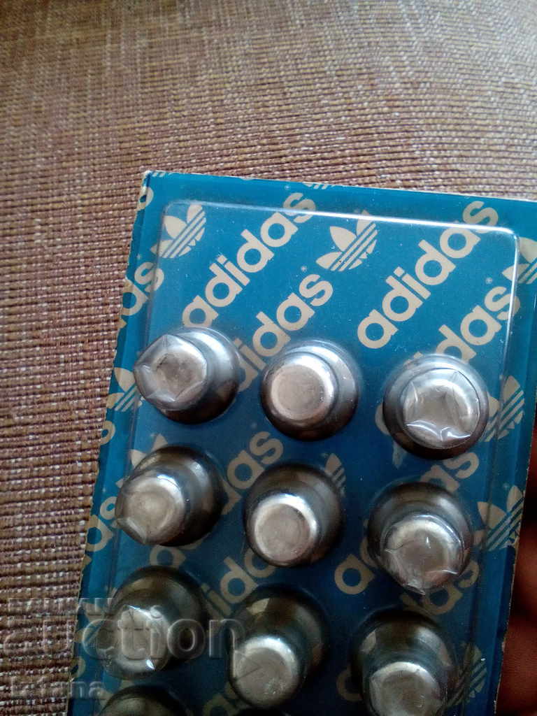 Delivery of Old Buttons, Adidas Buttons, Adidas Delivery of Old Buttons, Adidas Buttons, Adidas