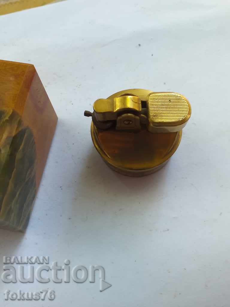 Delivery of COLLECTION BOARD LIGHT Delivery of COLLECTION BOARD LIGHT