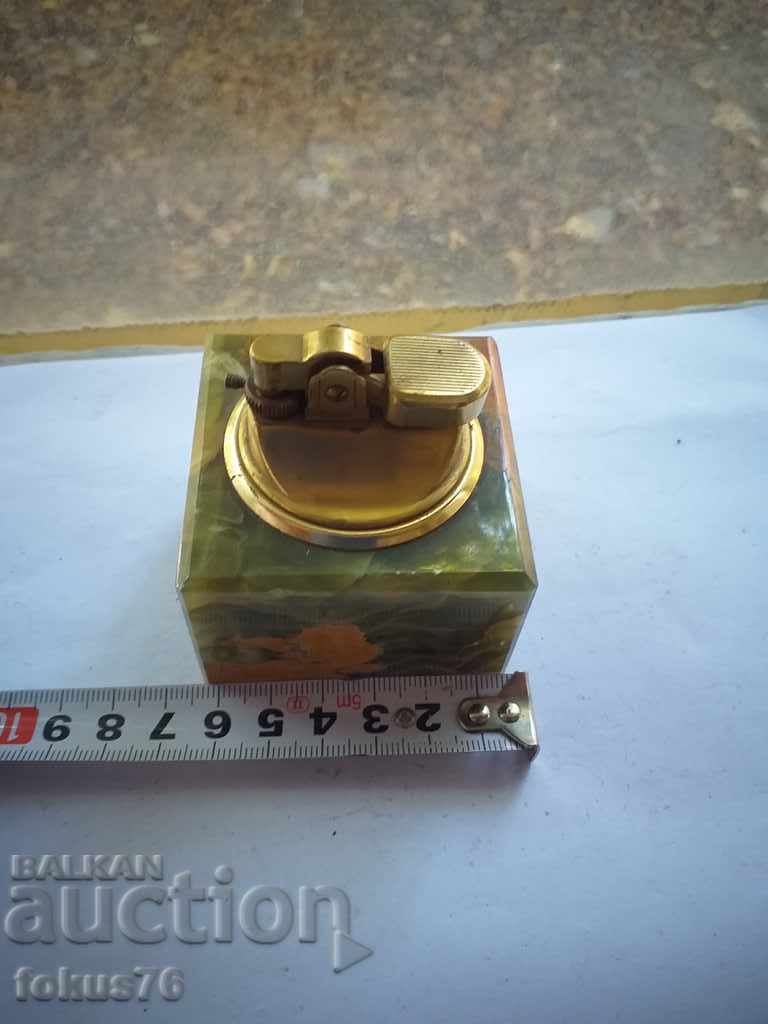 COLLECTION BOARD LIGHT - 7 COLLECTION BOARD LIGHT - 7