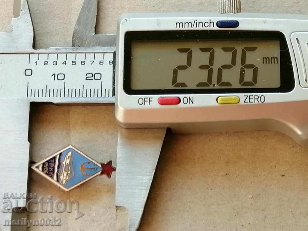 Delivery of Breastplate Medal Badge Badge Delivery of Breastplate Medal Badge Badge