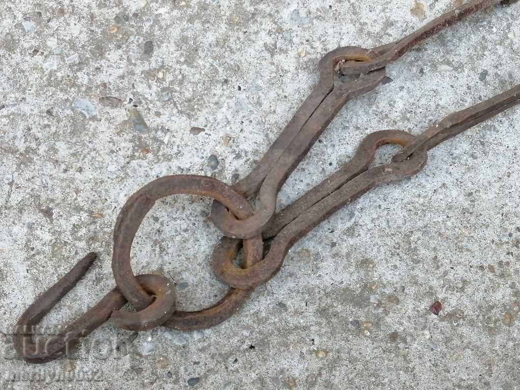 Licitație Vatra veche lanț forjat, fier forjat, cârlig de lanț Licitație Vatra veche lanț forjat, fier forjat, cârlig de lanț