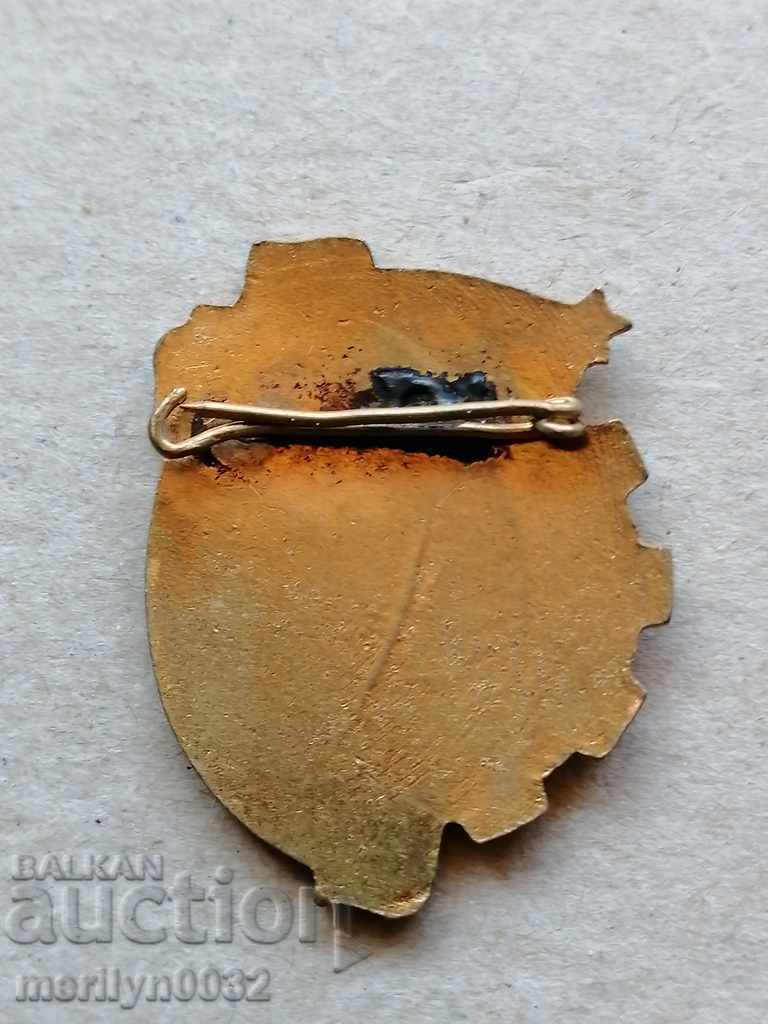 Breastplate Medal Badge Badge with price 73.00 BGN | € 37.32 Breastplate Medal Badge Badge with price 73.00 BGN | € 37.32