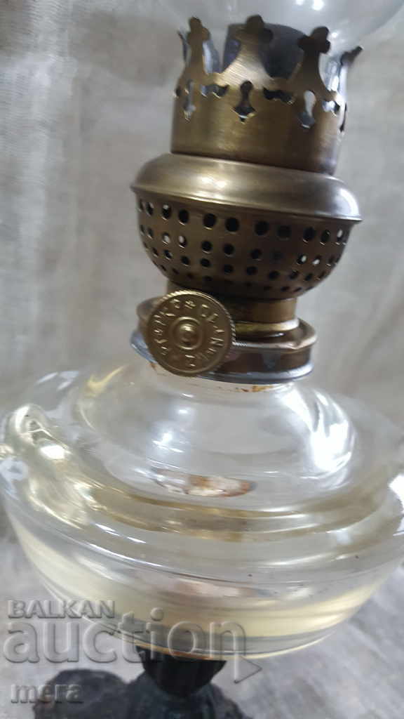 Delivery of An old lamp lamp Delivery of An old lamp lamp