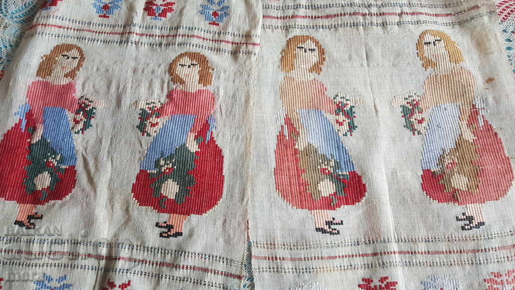 Delivery of Authentic Cedar Mesh Delivery of Authentic Cedar Mesh