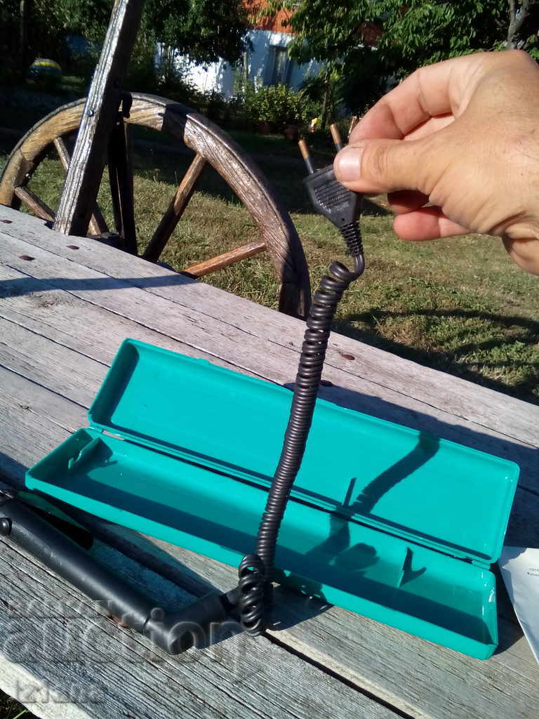 Old electric hair brush - 7 Old electric hair brush - 7