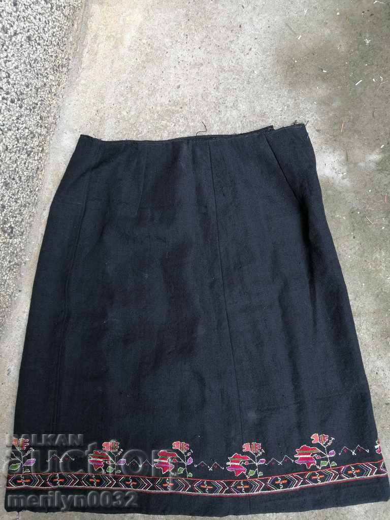 Стара пола ръчнотъкан плат бродерия носия сукман
