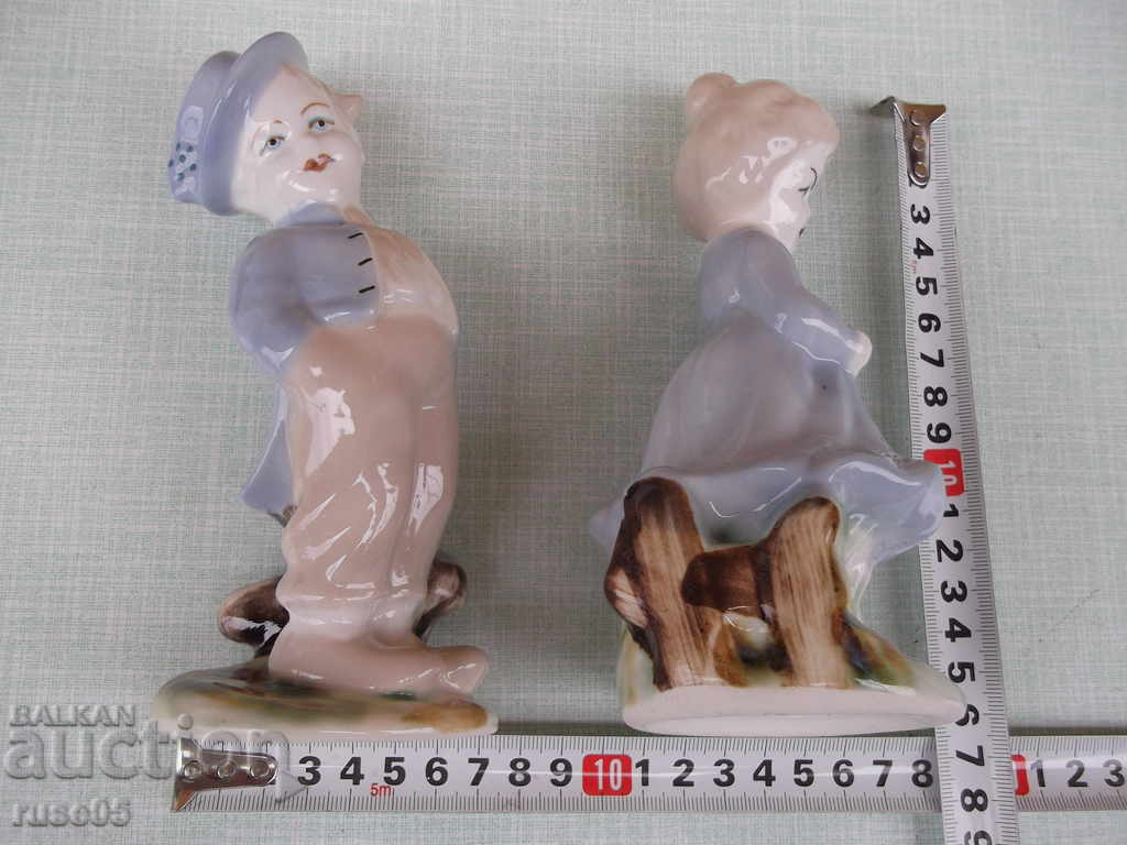 Lot of 2 pcs. porcelain figures "boy and girl" - 6