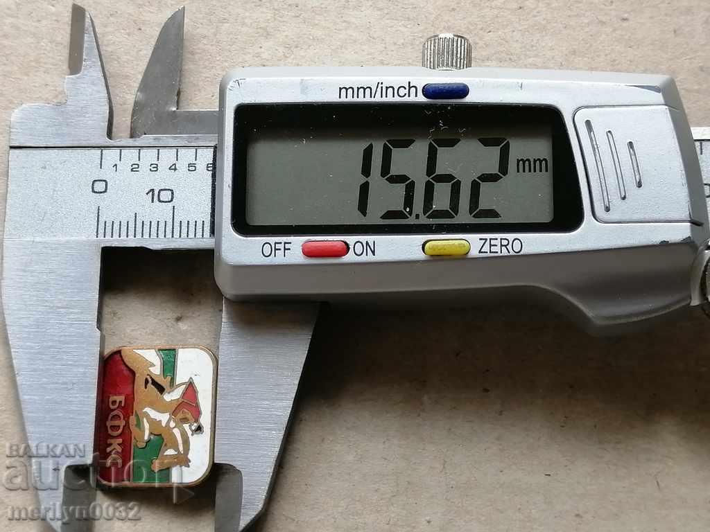 Delivery of Breastplate Bull Federation Equestrian Sport Medal Badge Delivery of Breastplate Bull Federation Equestrian Sport Medal Badge