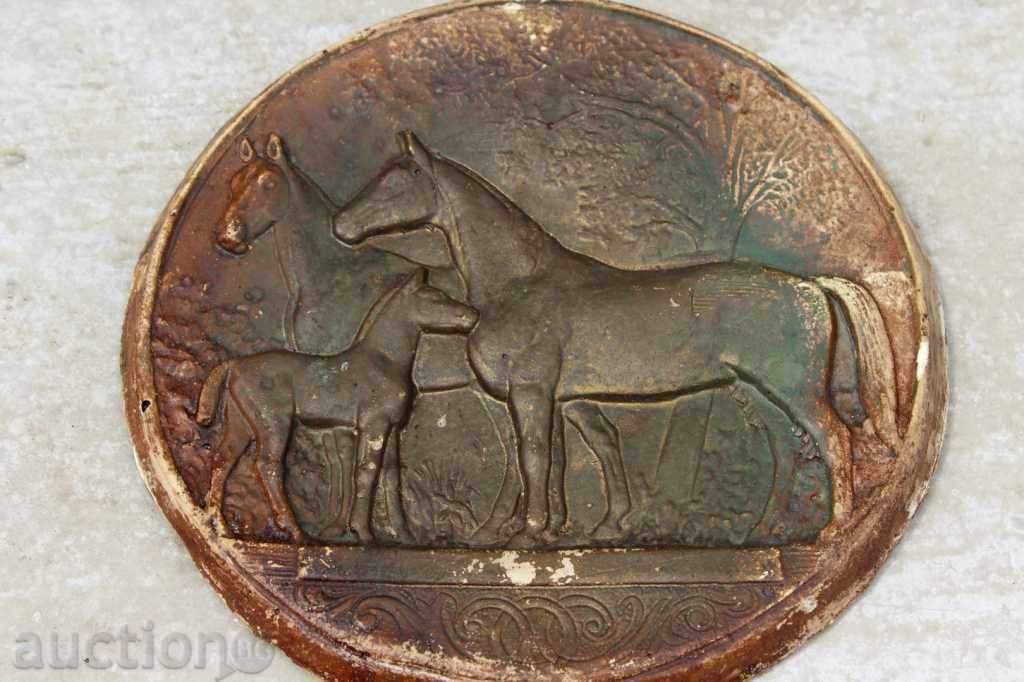 Auction . SOC PLASTER PANEL FOR WALL HORSE HORSE LABEL Auction . SOC PLASTER PANEL FOR WALL HORSE HORSE LABEL
