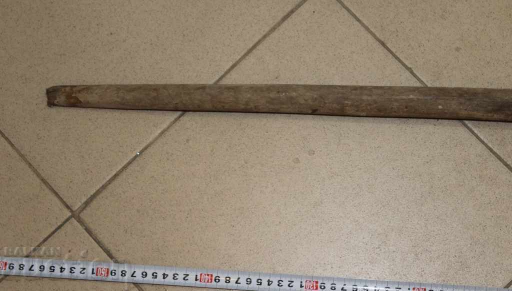 . OLD LARGE WOODEN VILLA TRIZUBA TOOL SHOVEL with price 29.00 BGN | € 14.83 . OLD LARGE WOODEN VILLA TRIZUBA TOOL SHOVEL with price 29.00 BGN | € 14.83
