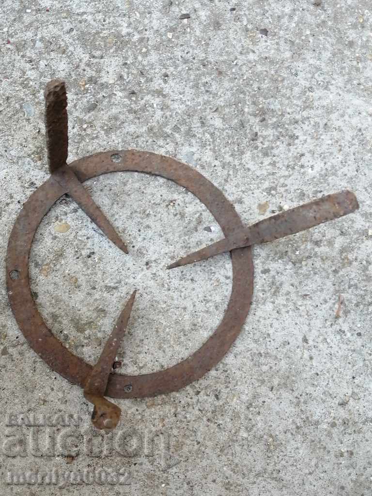 Auction Old forged wrought iron, wrought iron, primitive Auction Old forged wrought iron, wrought iron, primitive