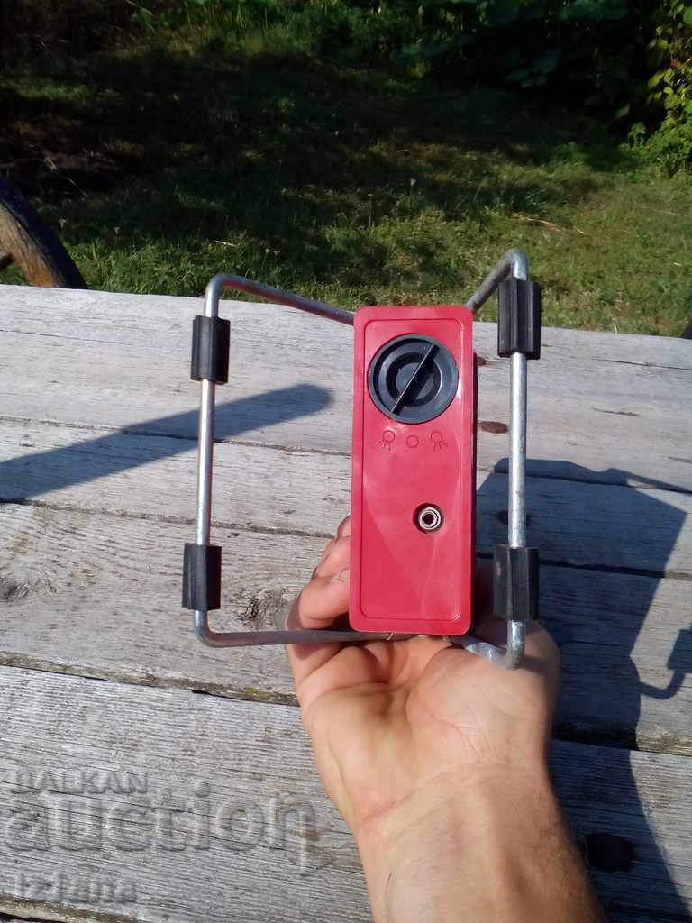 Old Flashlight Signal 803 - 6