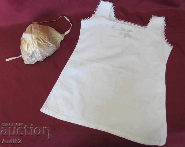 19th Century Baby Bedding & Hat with price 48.00 BGN | € 24.54 19th Century Baby Bedding & Hat with price 48.00 BGN | € 24.54