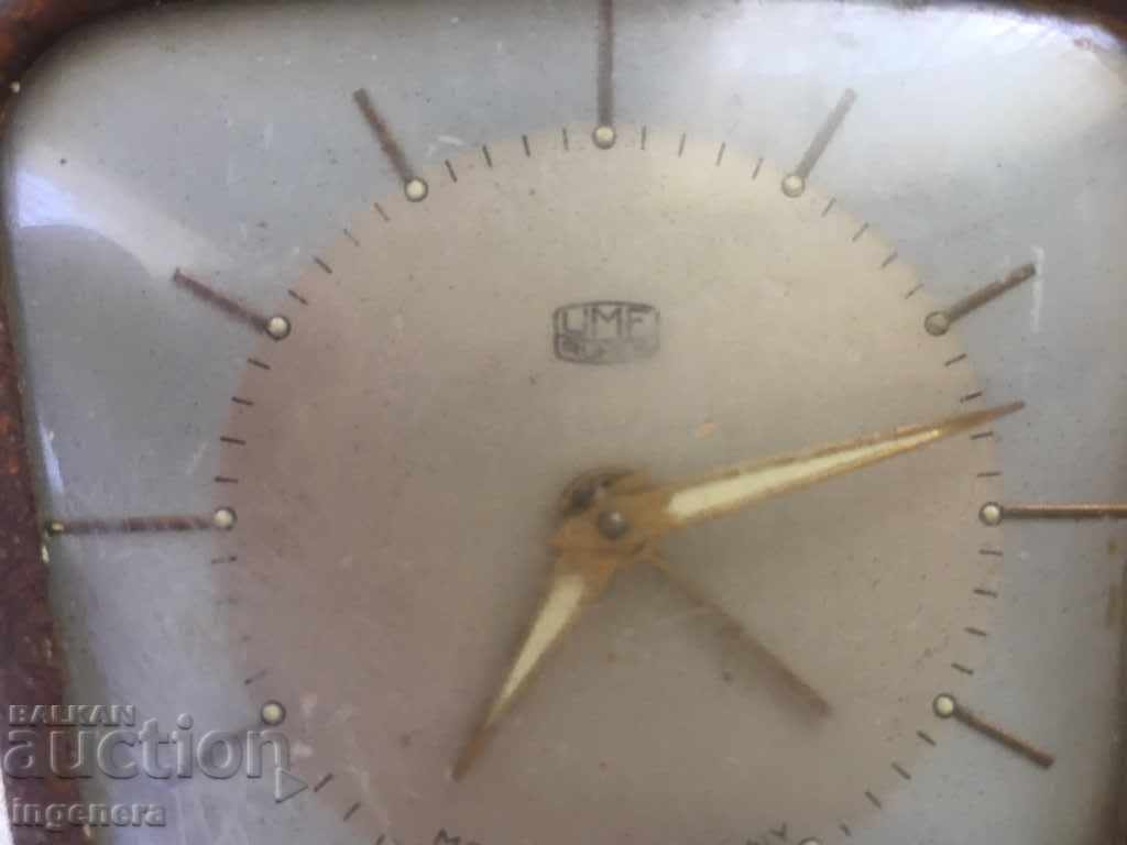 THE HOUR IS A TABLE OF RUHLA'S FAILURE with price 19.00 BGN | € 9.71