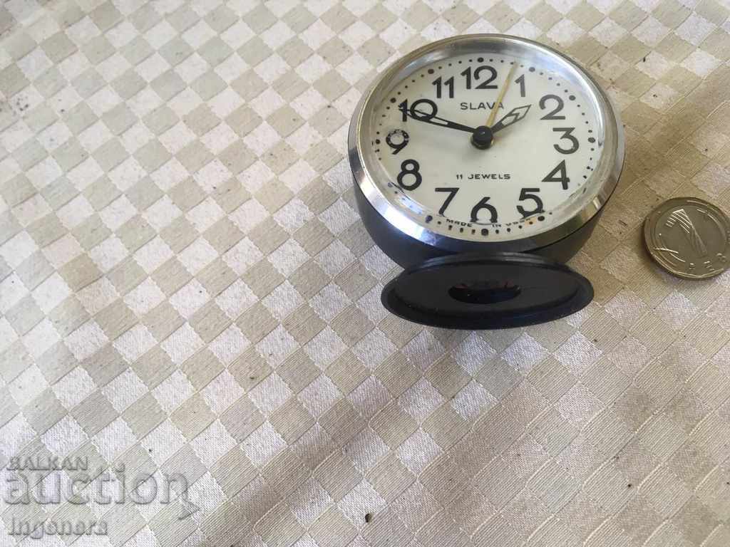 THE CLOCK IS A GLORY OF NOTHING with price 10.00 BGN | € 5.11