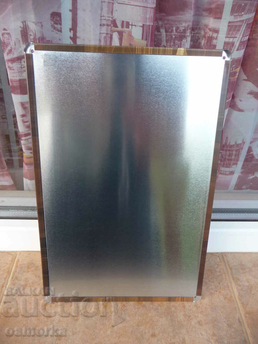 Παράδοση Μεταλλική επιγραφή Τα όπλα δεν σκοτώνουν σκοτώνω τον κίνδυνο