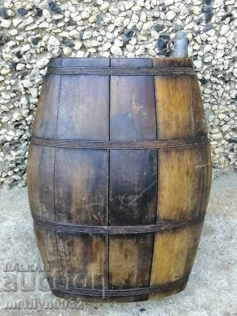 Old wood pawler wooden bucket brown bucket with price 55.00 BGN | € 28.12 Old wood pawler wooden bucket brown bucket with price 55.00 BGN | € 28.12