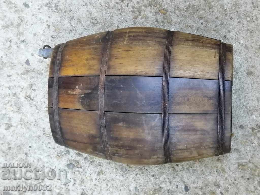 Auction Old wood pawler wooden bucket brown bucket Auction Old wood pawler wooden bucket brown bucket