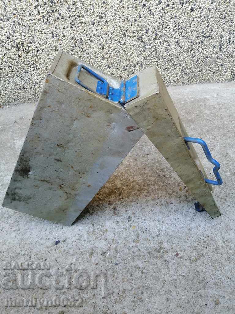 Cartridge box for MG-34 42 Wehrmacht WWII - 6 Cartridge box for MG-34 42 Wehrmacht WWII - 6