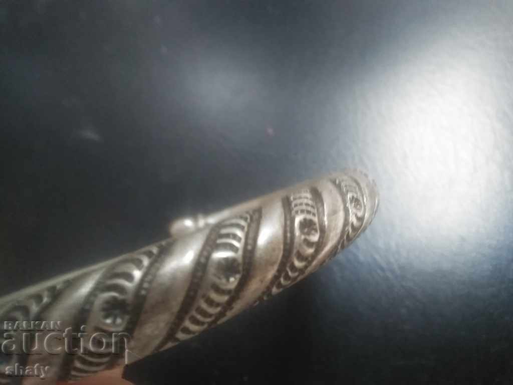 Old bracelet. with price 70.00 BGN | € 35.79 Old bracelet. with price 70.00 BGN | € 35.79