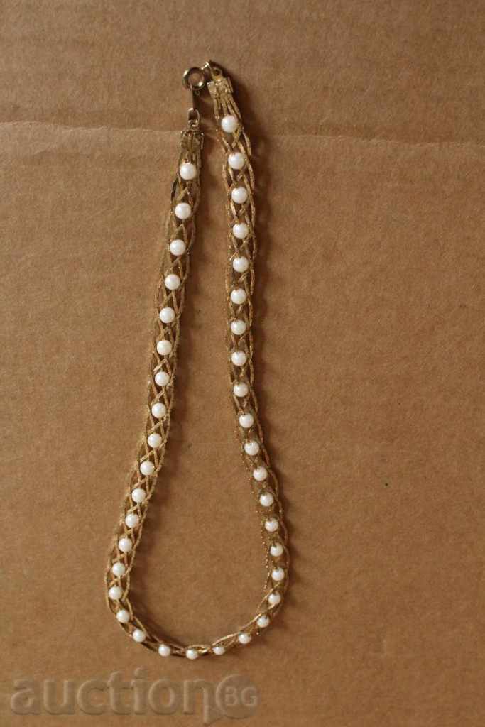 Аукцион . ПЕРЛИ КОЛИЕ ГЕРДАН ОГЪРЛИЦА БИЖУ ПЕРЛЕНА Аукцион . ПЕРЛИ КОЛИЕ ГЕРДАН ОГЪРЛИЦА БИЖУ ПЕРЛЕНА