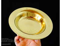 Σουηδική μπρούτζινη πιατέλα Skultuna, με σήμανση