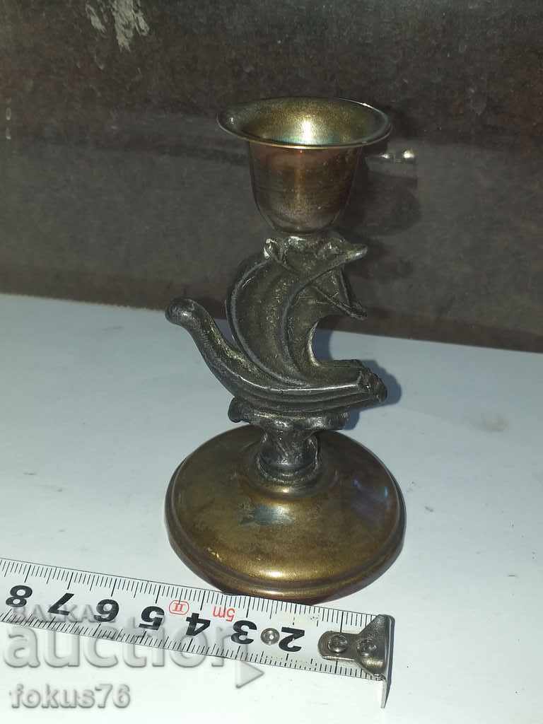 Auction OLD BRONZE CANDLESTICK WITH ORAMENTS Auction OLD BRONZE CANDLESTICK WITH ORAMENTS