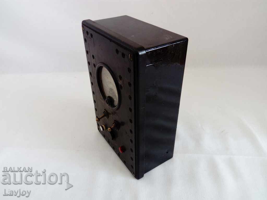 American Volt Meter 1935 - 5 American Volt Meter 1935 - 5